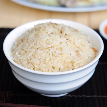 A bowl of cooked white rice